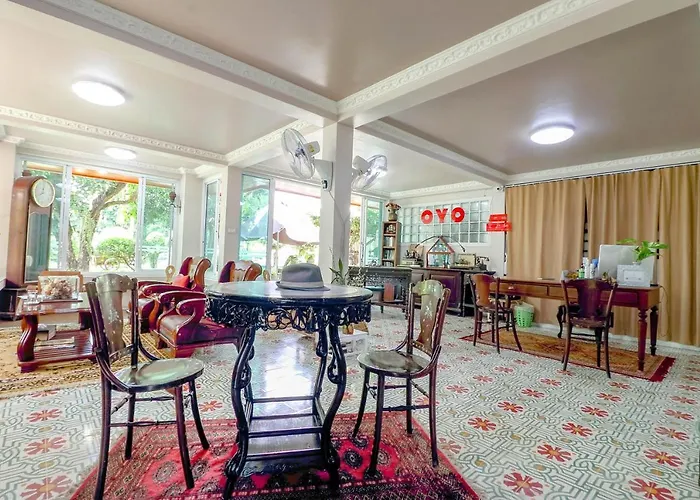 Oyo 750 Baan Suan Ampond Hotel Bangkok