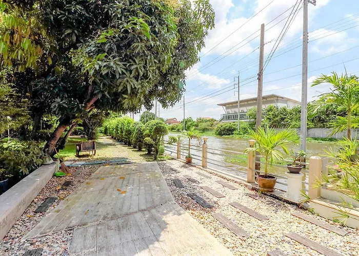 Oyo 750 Baan Suan Ampond