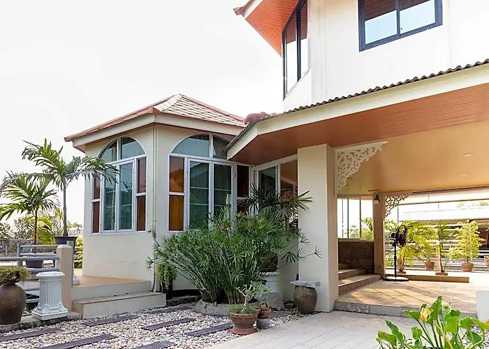 Oyo 750 Baan Suan Ampond 2*