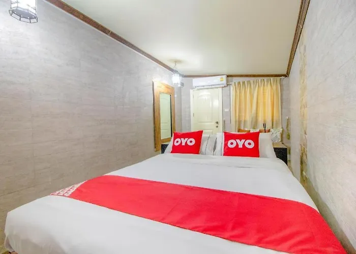Oyo 750 Baan Suan Ampond 2* Bangkok