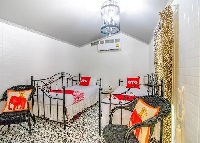 Hotel Oyo 750 Baan Suan Ampond